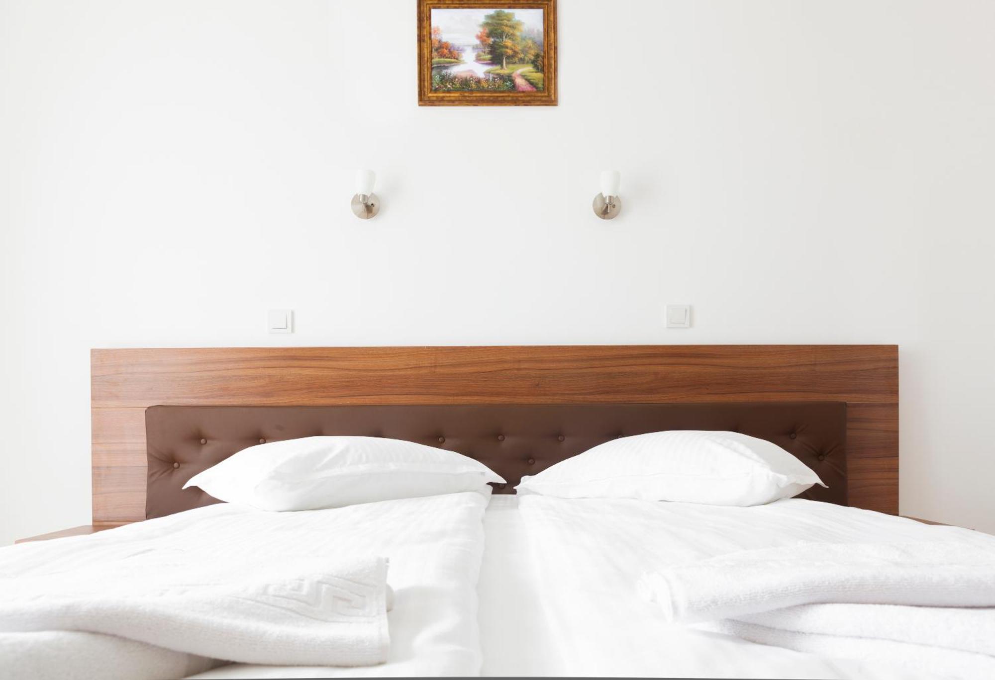 Hotel Mariss Alba Iulia Exteriör bild